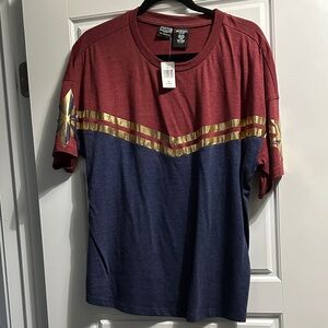 Disney Her Universe Marvel Captain Marvel Red and Blue T-Shirt